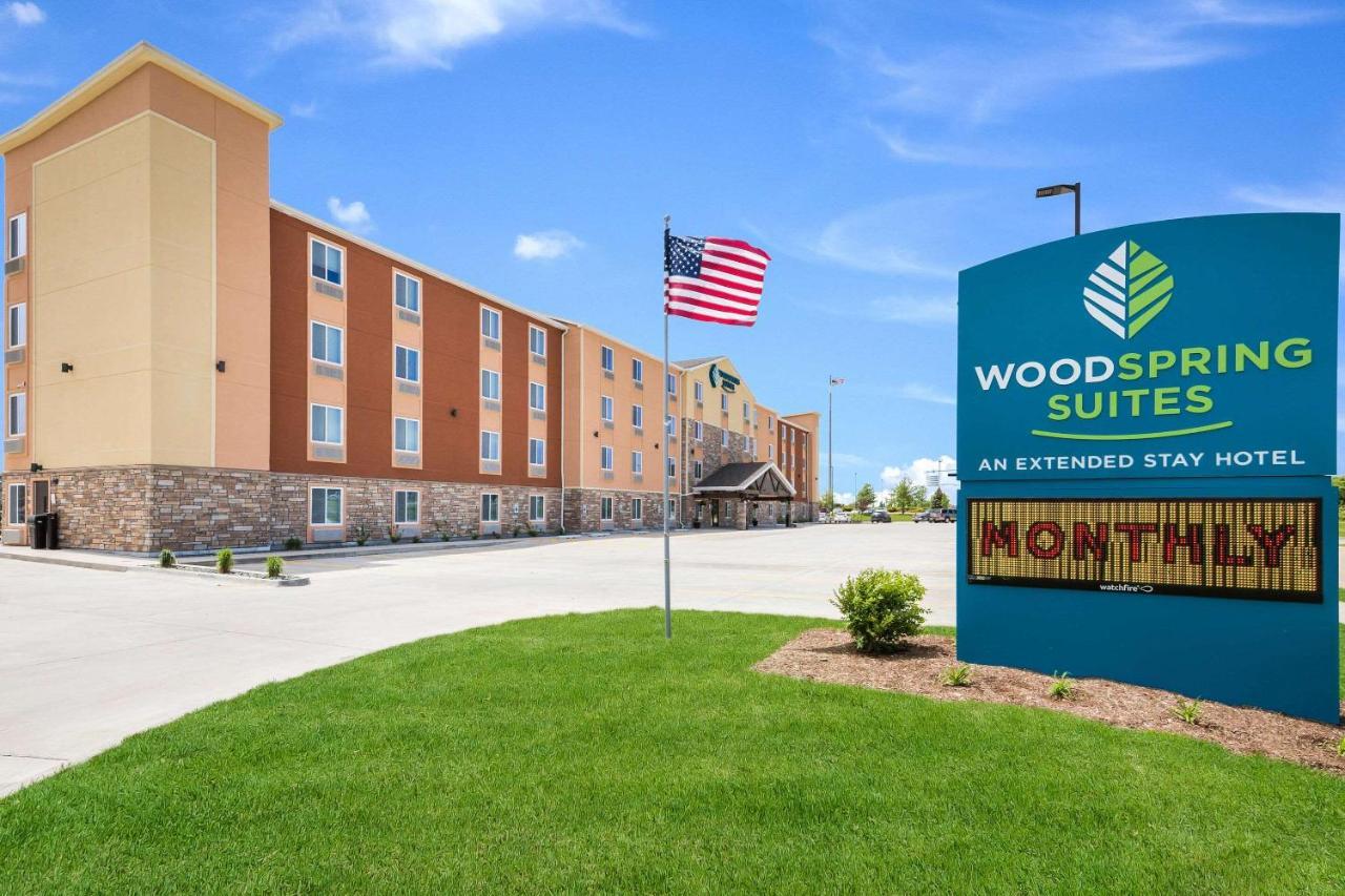 Woodspring Suites Davenport Quad Cities Eksteriør bilde