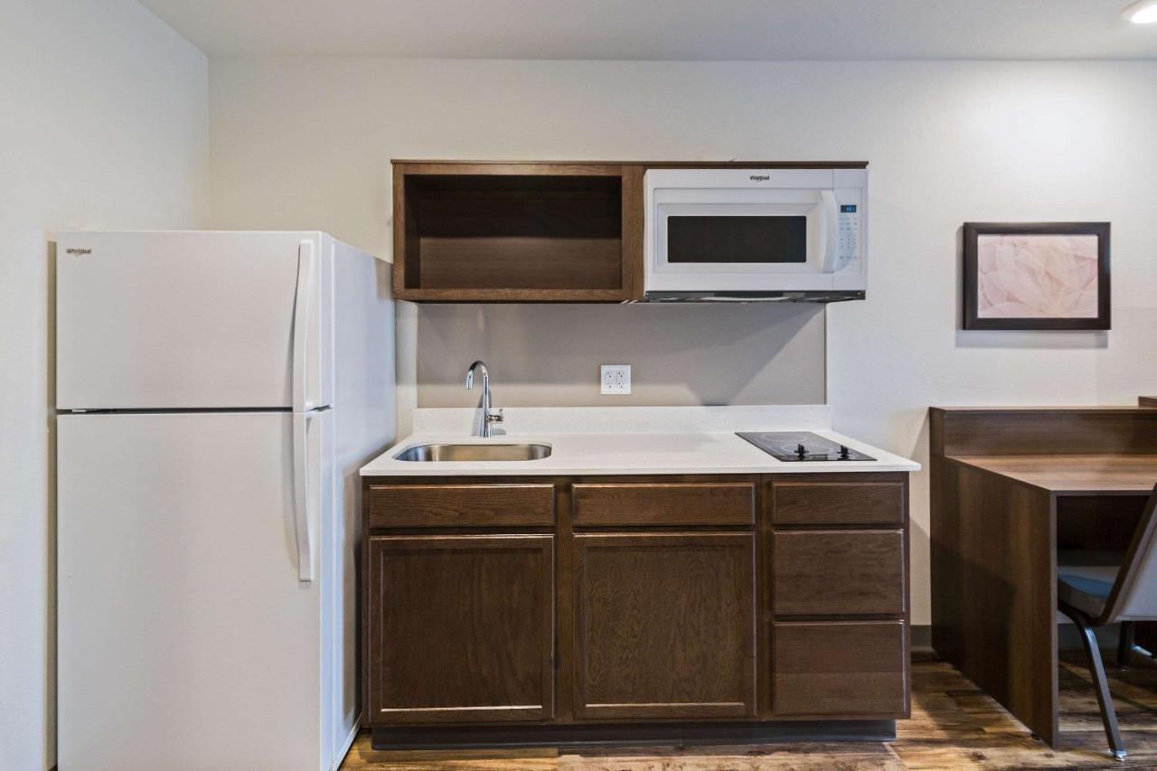 Woodspring Suites Davenport Quad Cities Eksteriør bilde